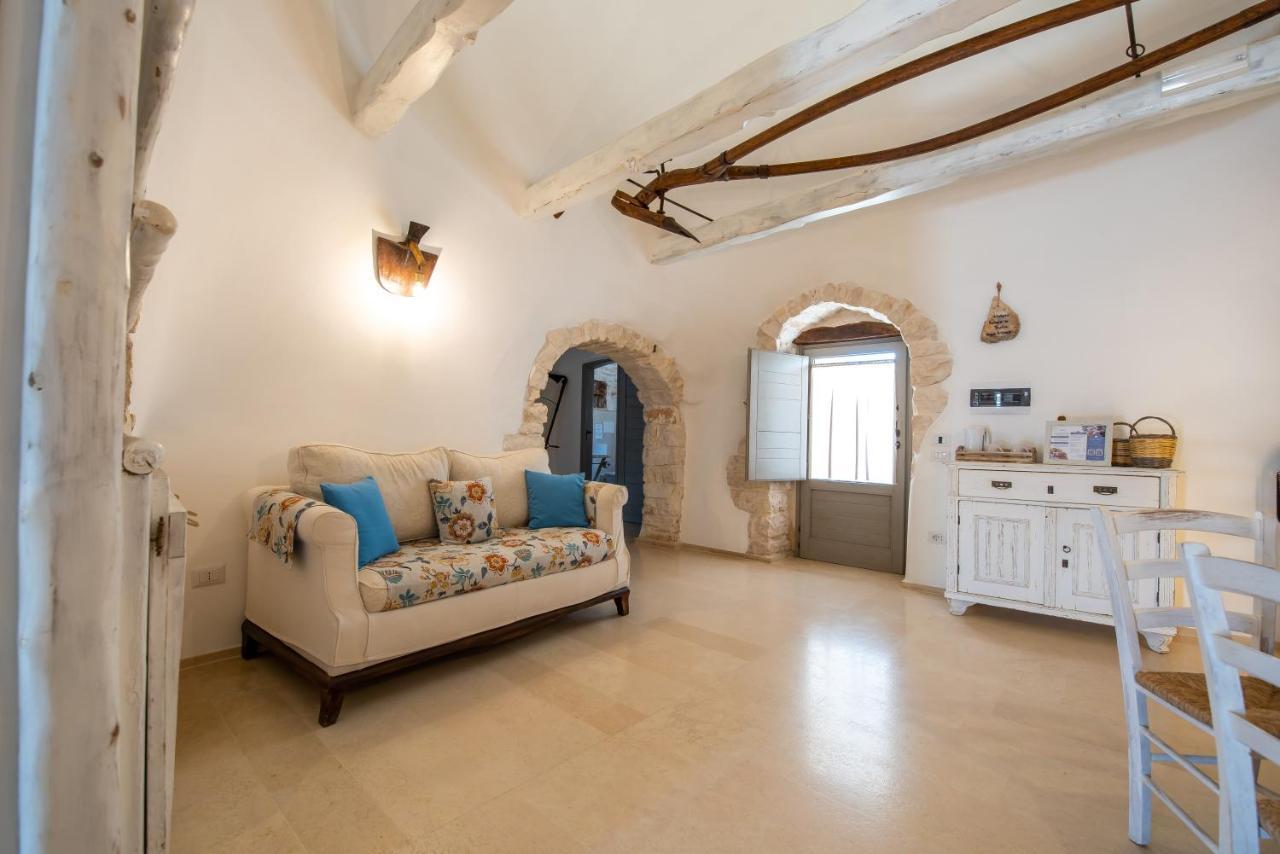 Trulli Holiday Deluxe & Wellness Alberobello Exterior foto